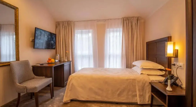 Номер Standard The Moon Boutique Hotel