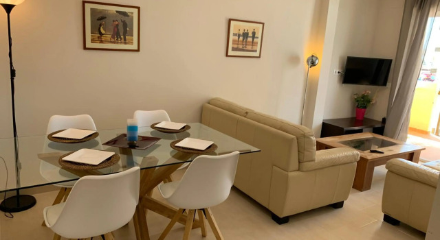 Apartment on the beach,fuengirola, Забронировать Апартаменты/квартира Отели Фуэнхирола с бассейном, рядом с Пристань Puerto Deportivo de Fuengirola, Бассейн