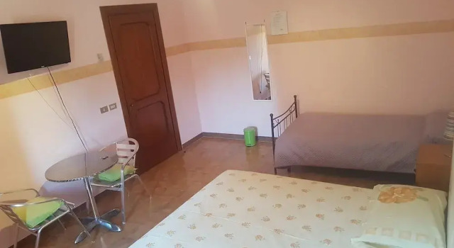 Camera Standard B&B Leopardi