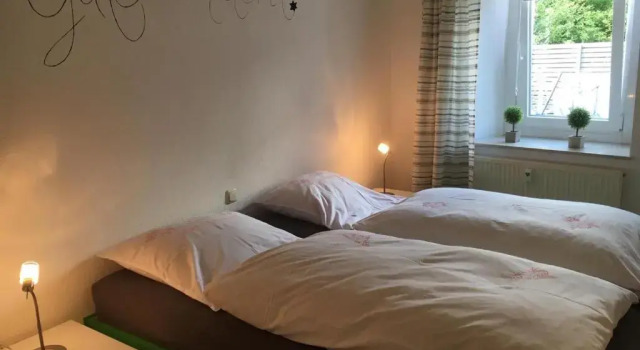 Gemütliches Appartement nähe Zentrum mit Küche, Забронировать Апартаменты/квартира Апартаменты Нижней Франкония, Апартаменты/квартира