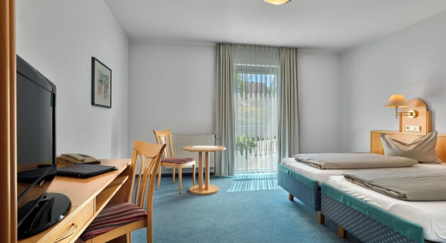 Трёхместный номер Standard Landhotel Seerose