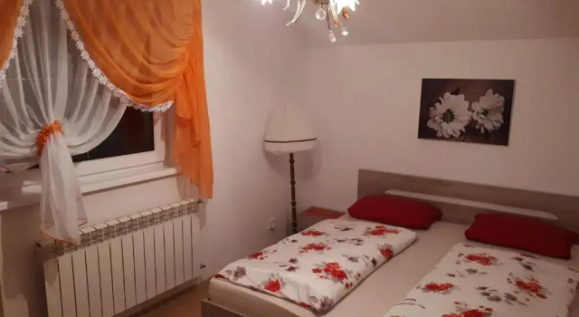Четырёхместный номер Standard с видом на горы Homestay Renata