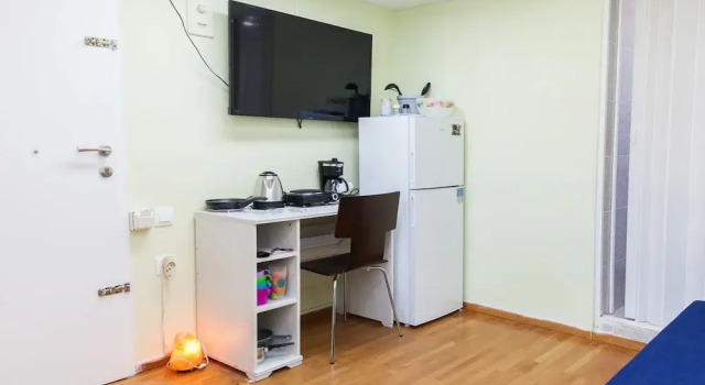 Cozy Retire with Amazing Lycabettus View