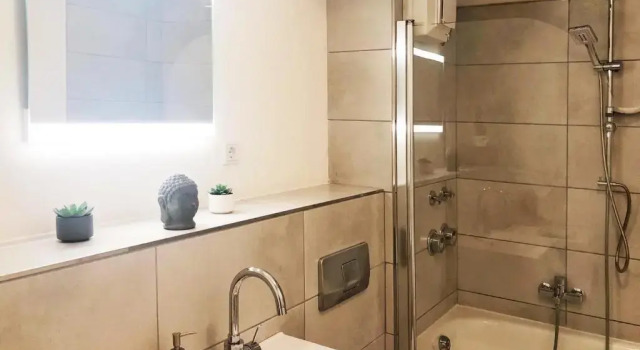 Апартаменты Gemütliches Apartment mit Balkon und Tiefgaragenstellplatz