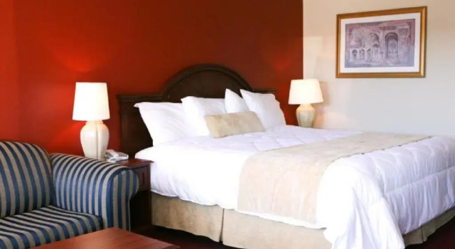 Номер Standard Saxony Motel