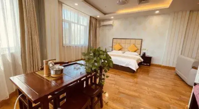 Семейный люкс Tianfu Business Hotel