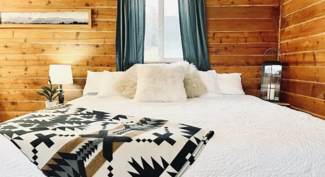 Студия Glacier View Cabins