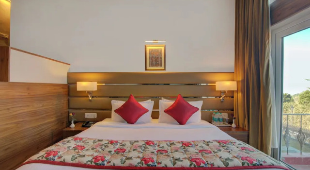 Номер Royal Tarika Resort and Spa