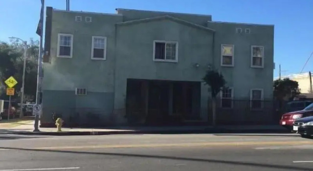 Hollywood Roxy Hotel