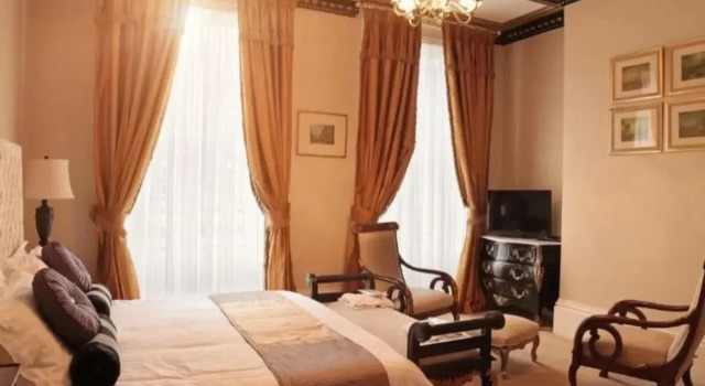 The Georgian Town House Hotel