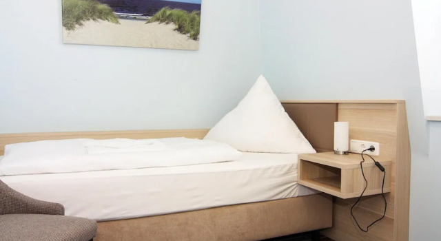 Ferienwohnung auf Fehmarn for 2 Personen, Book Lejlighed Hoteller i Fehmarn med pool, Swimmingpool