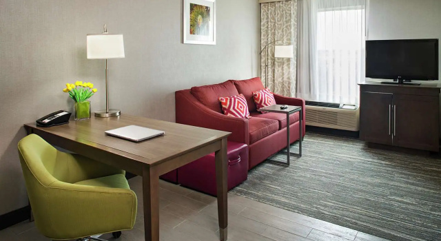 Люкс c 1 комнатой Hampton Inn & Suites Palm Desert