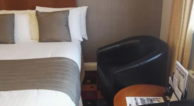 Семейный номер Standard Caledonian Hotel