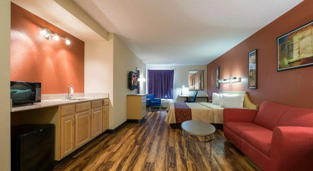Двухместный люкс Red Roof Inn & Suites Philadelphia - Bellmawr