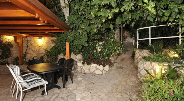 Номер Deluxe Ohn-Bar Guesthouse