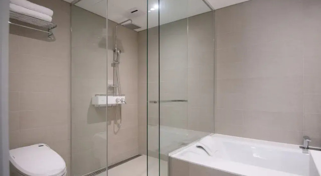 Двухместный люкс Residence Orakai Daehakro Hotel, BW Signature Collection