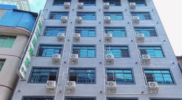 Xinxili Hotel (Napo Branch), Buchen Sie Hotel Bose 