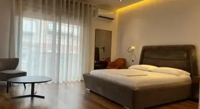 Skanderbeg Square Deluxe 1