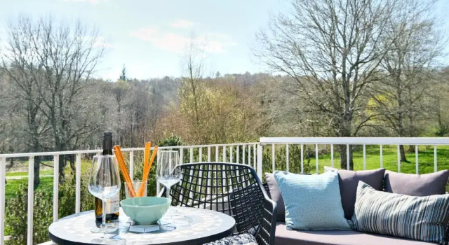 wunderschöne Wohnung mit Meerblick, Book Hotel Harreslev 