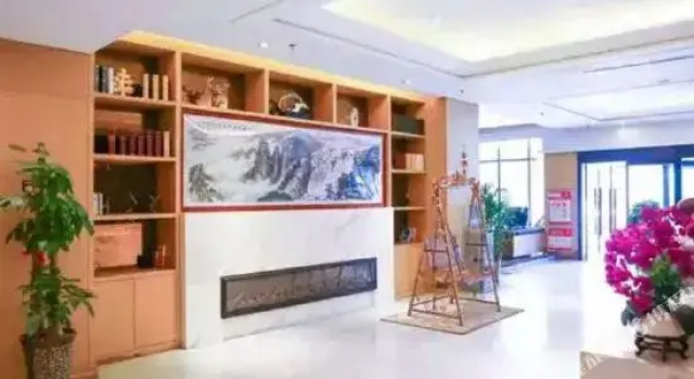 Manrou Hotel, Prenota Hotel Hotel a Shaanxi con parcheggio, Parcheggio