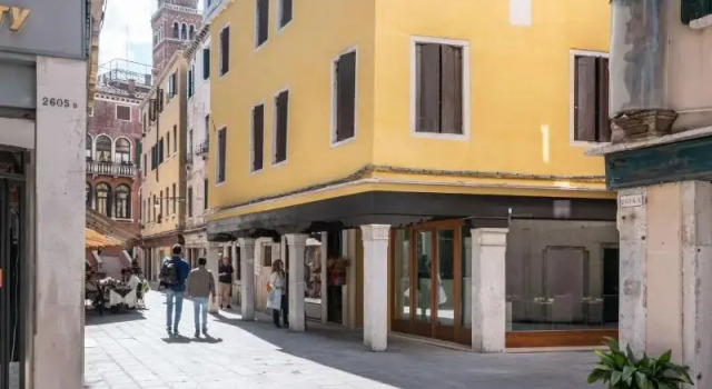 Hotel Grifoni, Забронировать Отель Отели Венеции с завтраком, рядом с Станция St. Tomà, Завтраки