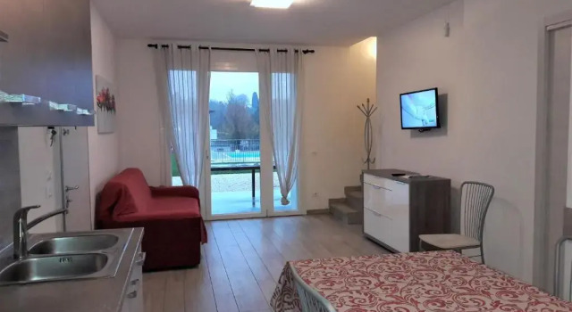Villaggio Esmera, Забронировать Отель Отели озера Гарды с парковкой, Парковка