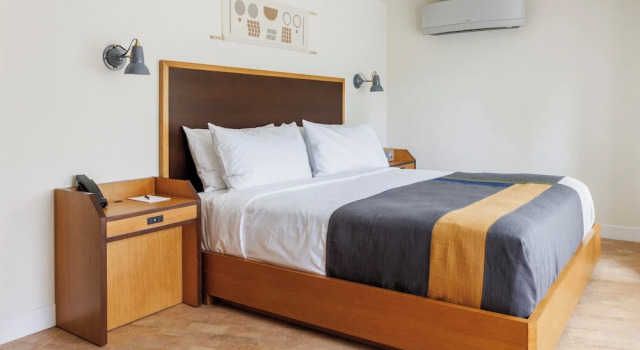 Четырёхместный люкс Trailhead Lodge