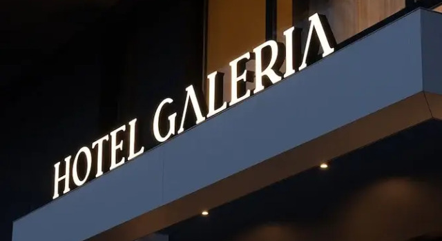 Garni Hotel Galeria, Забронировать Отель Отели Баня-Лука с завтраком, рядом с Kastel Fortress, Завтраки