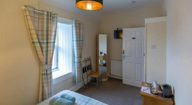 The Trout Fly Guest House, Забронировать Гостевой дом Порт-Эллен Isle of Islay