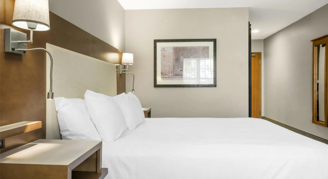 Двухместный номер Standard Best Western Plus Woodstock Hotel Conference Centre