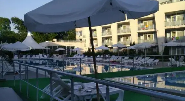 Апартаменты Gradina Sunny Apartment