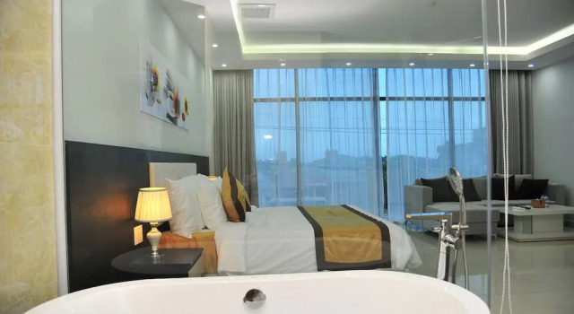 Двухместный люкс Grand Golden Dragon Hotel
