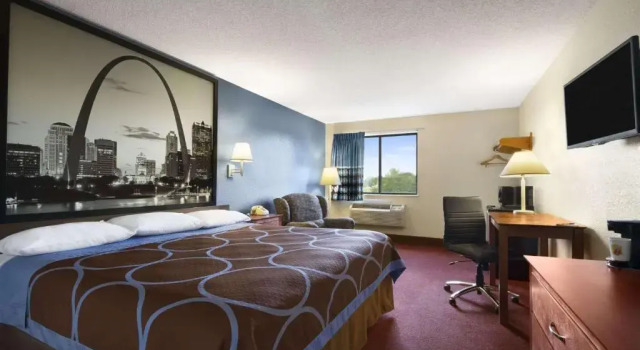 Номер Standard Super 8 by Wyndham Cuba