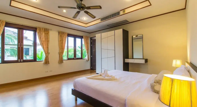 Wiki Villa - 4 Bedrooms 300sqm with Pool, Забронировать Вилла Раваи 