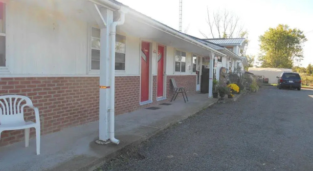 Rosedale Motel, Varaa Motelli Kawartha Lakes Ontario