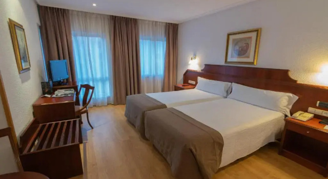 Двухместный номер Comfort Hotel Zentral Ramiro I Oviedo