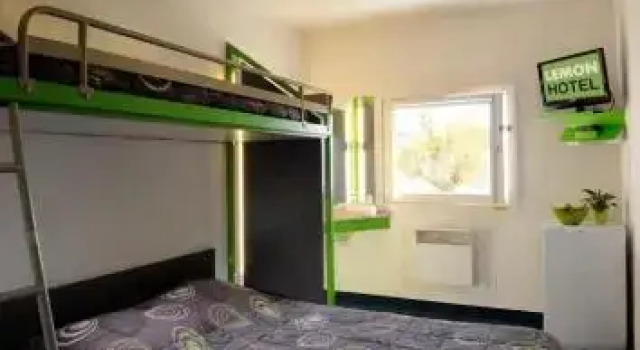 Двухместный номер Standard Lemon Hotel Plan de Campagne Marseille