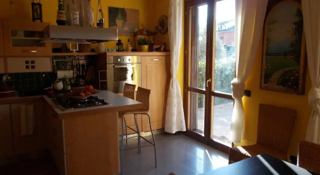 B&B La Quercia di Brufa, Book Bed and Breakfast Hotels in Brufa with Parking, Parking