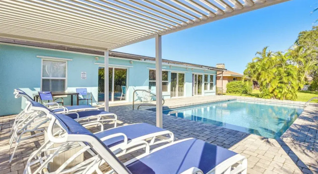 5 Mi to Beaches: Spacious Bradenton Home!
