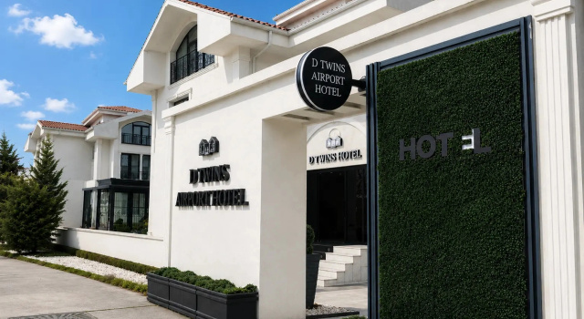 D Twins Airport Hotel