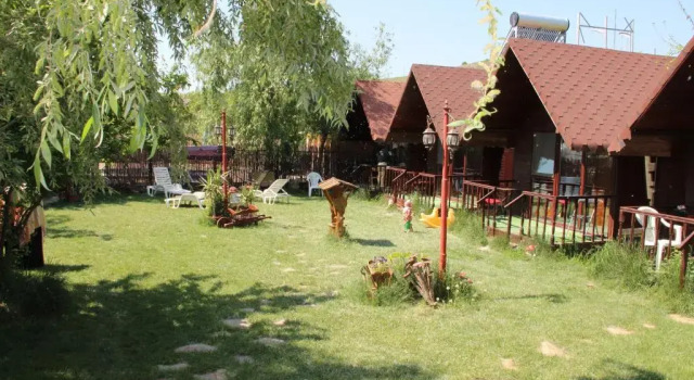 Pensiunea Delta D.M.Y, Rezervovat Hotel Hotely v Danube Delta s parkováním, Parkování