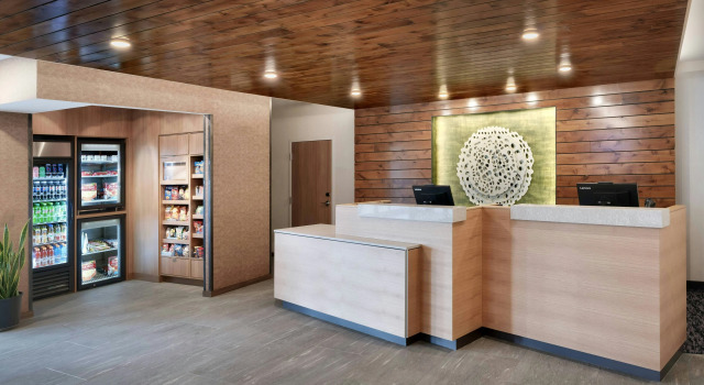 Fairfield by Marriott Inn & Suites Livingston Yellowstone, Забронировать Отель Ливингстон Национальный парк Йеллоустоун, северный вход