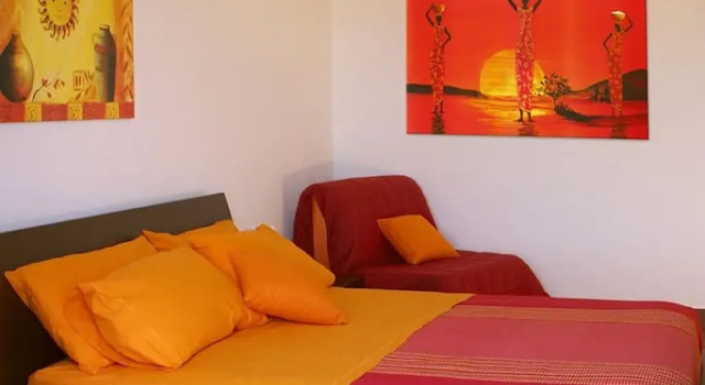 Трёхместный номер Standard с балконом Nacional B&B