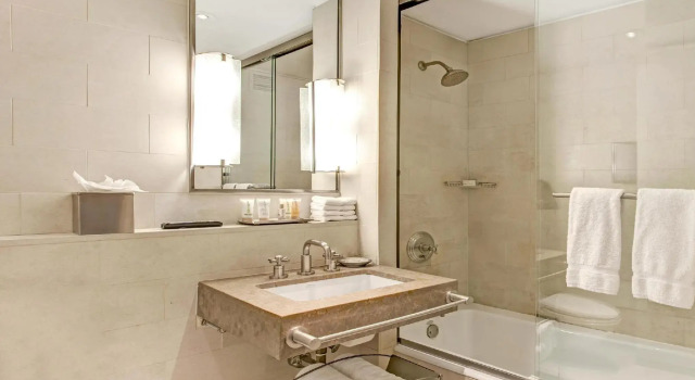 Номер Deluxe Club Wyndham Midtown 45
