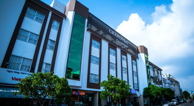 Grandvrio City Danang By Route Inn Group, Забронировать Отель Отели Дананга муниципалитета с парковкой, Парковка