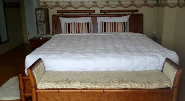 Двухместный номер Deluxe с балконом и с видом на океан Little Italy Hotel
