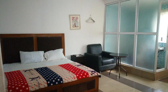 Crown Hotel