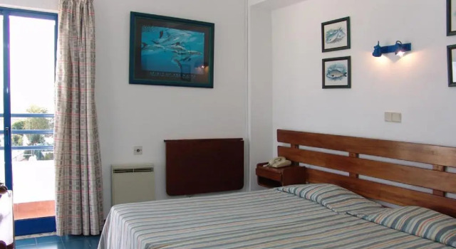Трёхместный номер Standard Hotel da Gale