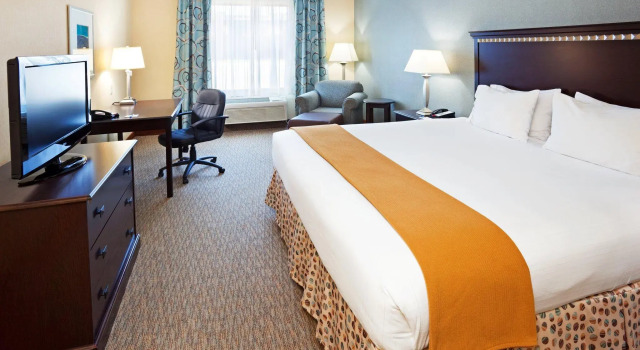 Двухместный номер Standard Holiday Inn Express Hotel & Suites Smyrna-Nashville Area by IHG