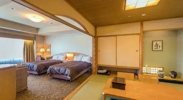 Люкс LiVEMAX RESORT Hakodate Greenpia Onuma